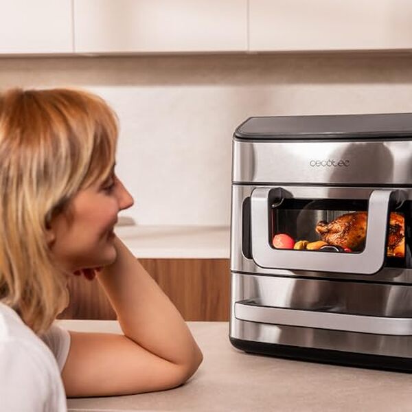 Explorez notre test détaillé du cecotec cecofry foodcourt 18000, une friteuse à air et four 18L pour des pizzas et frites parfaites à chaque utilisation