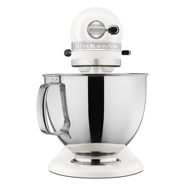 Découvrez notre test détaillé du robot pâtissier KitchenAid Artisan : puissance, polyvalence et résultats en cuisine. Avis complet et conseils d'utilisation. 