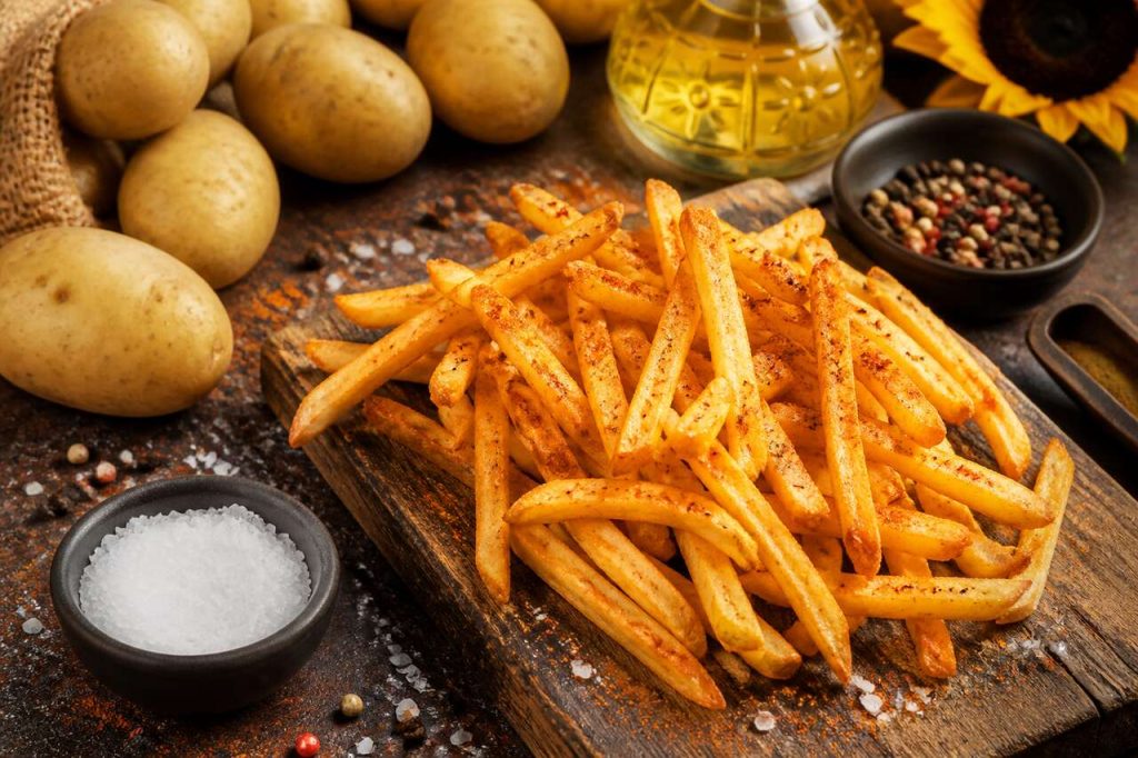 Recette de frites au poivre et au sel