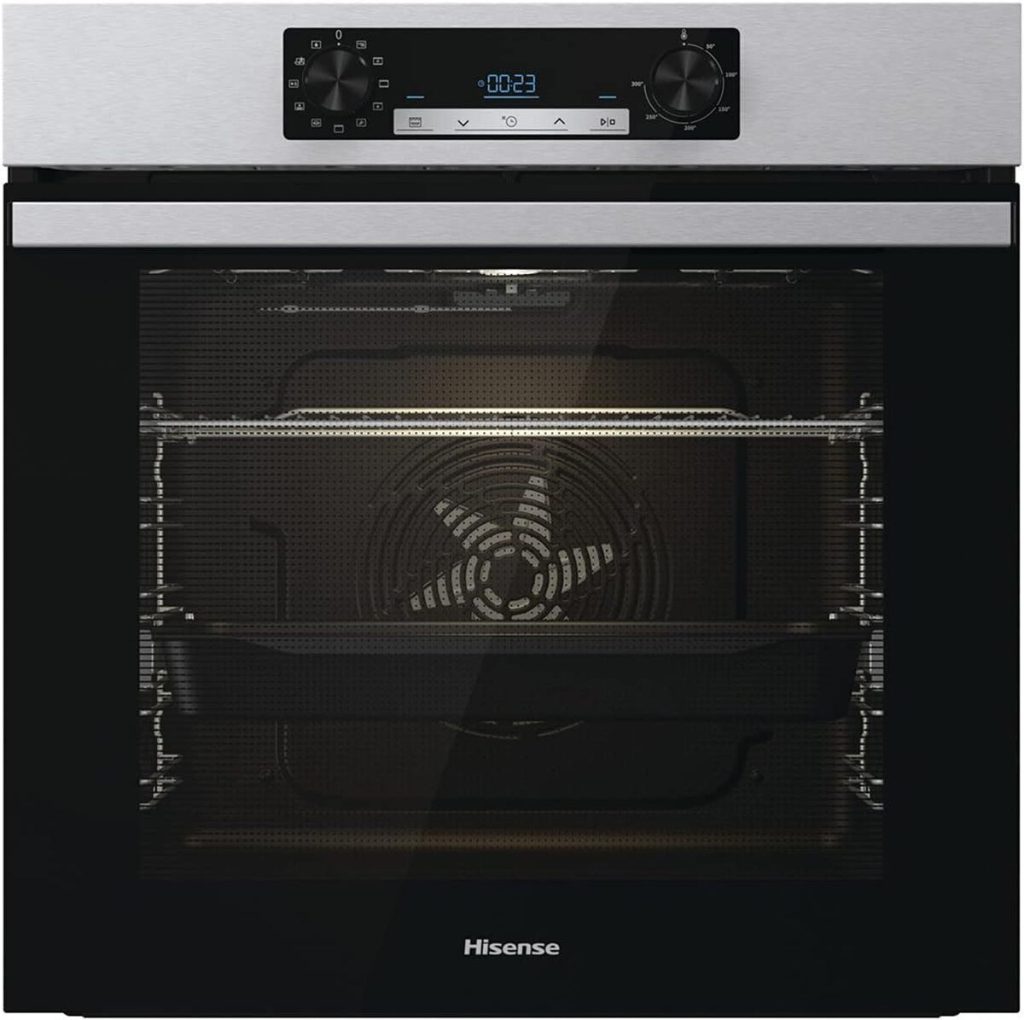 Test du four Hisense BI62216AX : multifonction, cavité xxl et cuisson AirFry